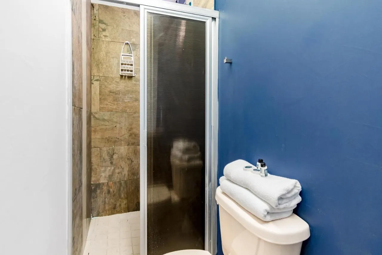 Hostel Ayenda Blazy Guadalajara Mexiko