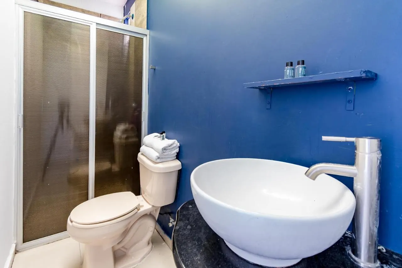Hostel Ayenda Blazy Guadalajara